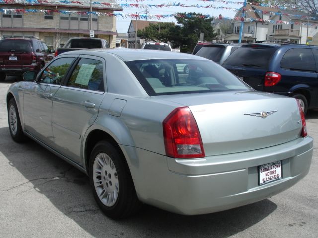 Chrysler 300 2006 photo 22