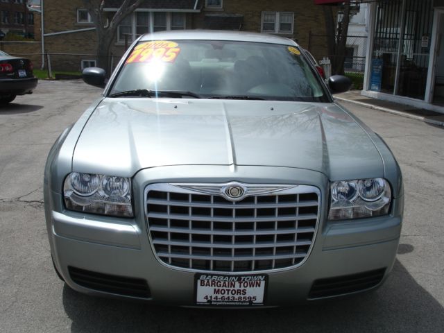 Chrysler 300 2006 photo 24