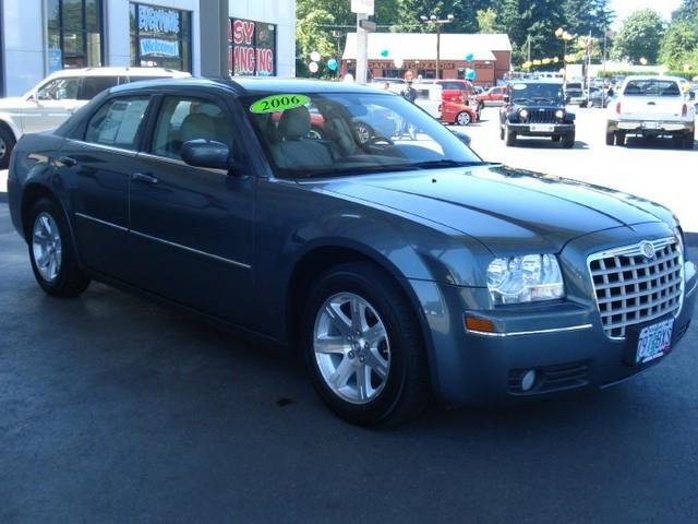 Chrysler 300 2006 photo 10