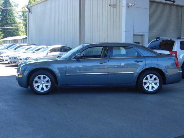 Chrysler 300 2006 photo 4