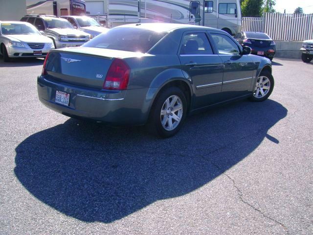 Chrysler 300 2006 photo 4