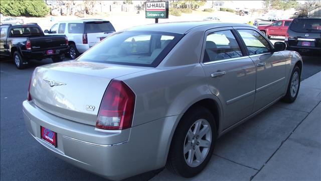 Chrysler 300 2006 photo 4