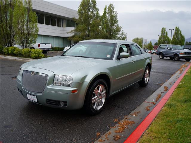 Chrysler 300 2006 photo 3