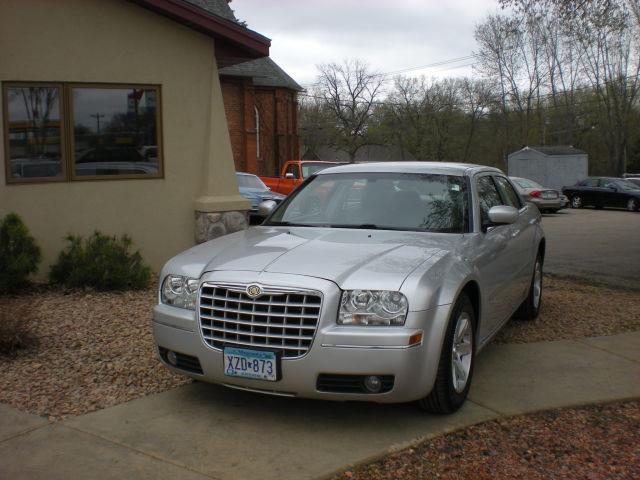 Chrysler 300 2006 photo 12