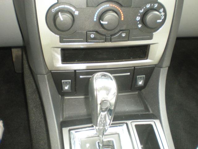 Chrysler 300 2006 photo 4