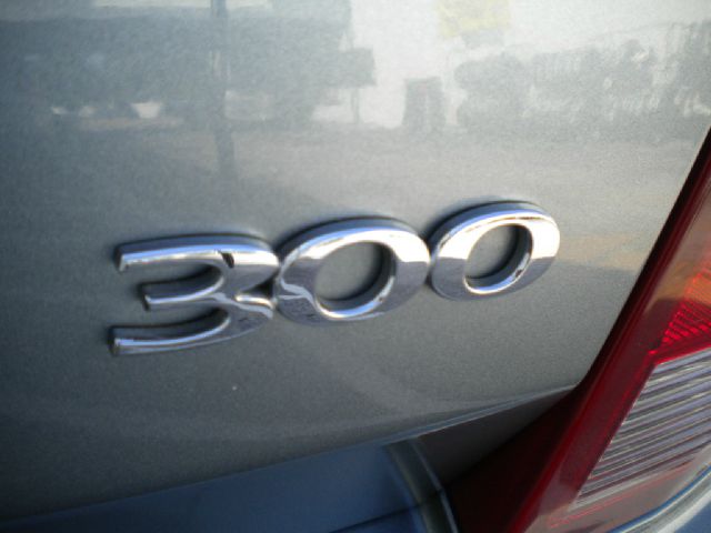 Chrysler 300 2006 photo 1