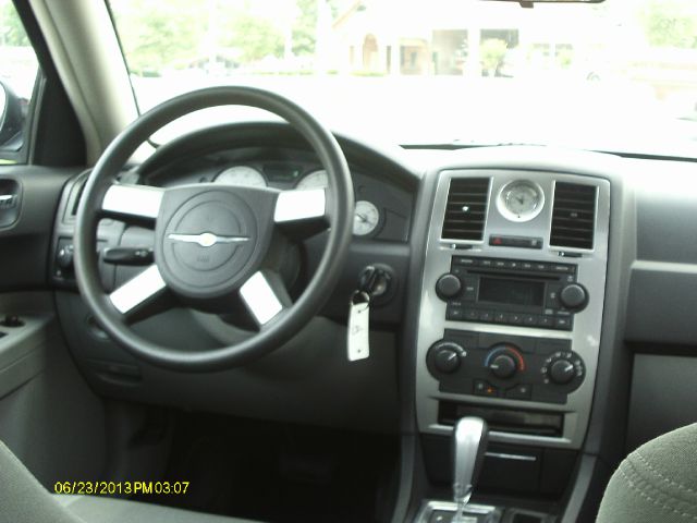 Chrysler 300 2006 photo 1