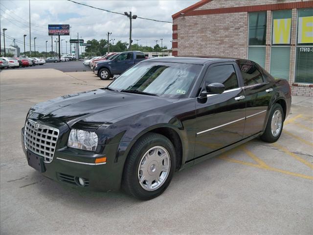 Chrysler 300 2006 photo 9