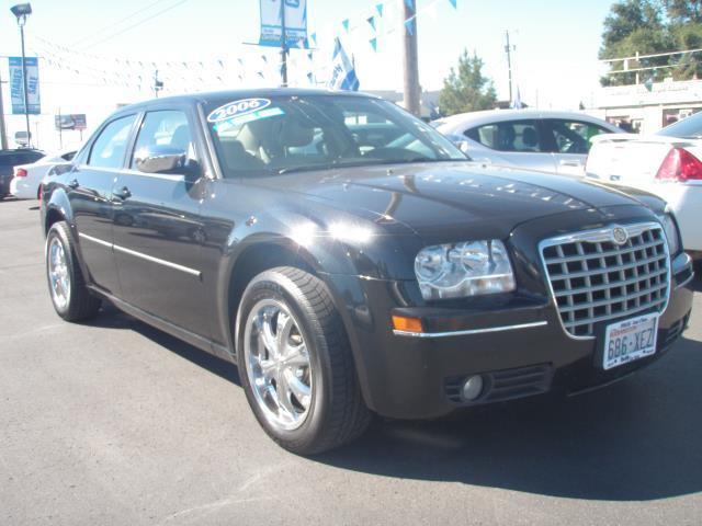 Chrysler 300 2006 photo 4