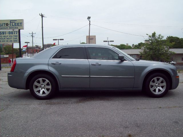 Chrysler 300 2006 photo 1