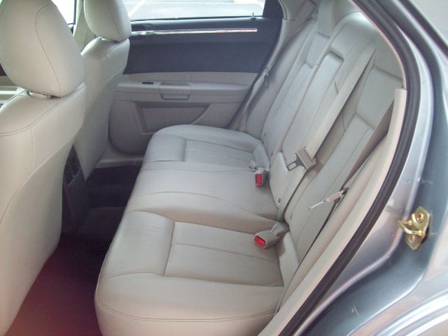 Chrysler 300 2006 photo 20