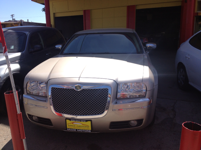 Chrysler 300 2006 photo 2