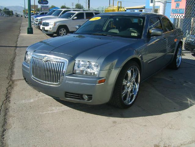 Chrysler 300 2006 photo 4