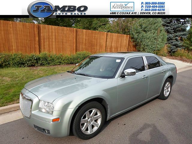 Chrysler 300 2006 photo 2