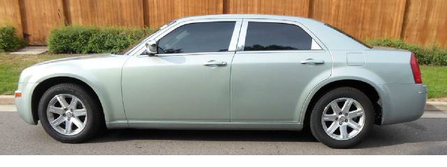 Chrysler 300 2006 photo 4