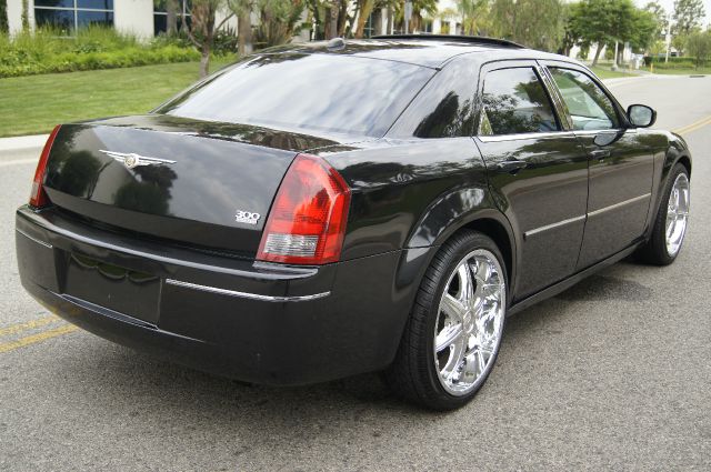 Chrysler 300 2006 photo 3