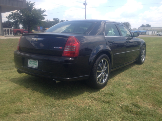 Chrysler 300 2006 photo 3