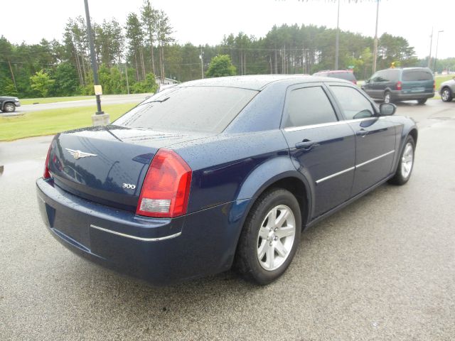 Chrysler 300 2006 photo 4