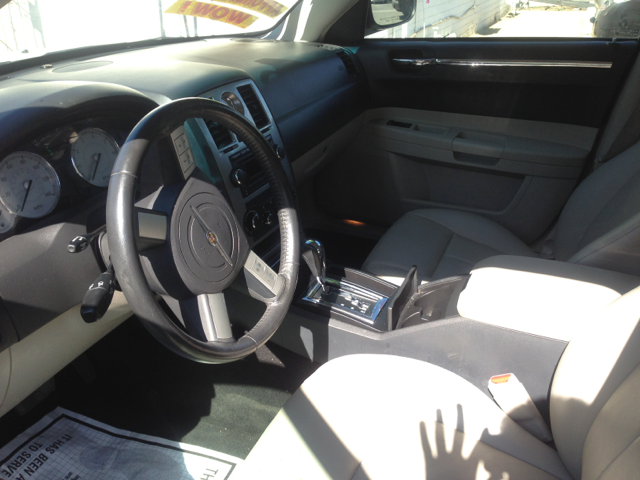 Chrysler 300 2006 photo 4