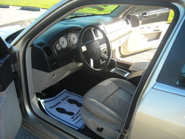 Chrysler 300 2006 photo 4