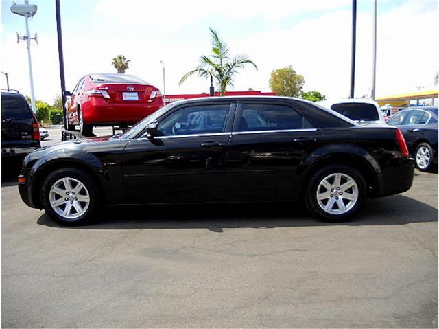 Chrysler 300 2006 photo 1