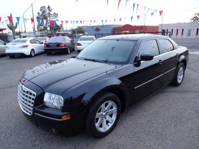 Chrysler 300 2006 photo 4