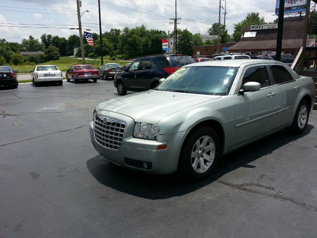 Chrysler 300 2006 photo 3