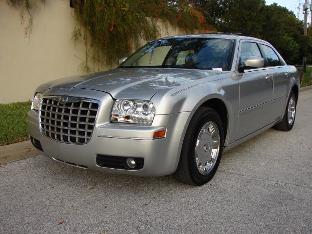 Chrysler 300 2006 photo 3