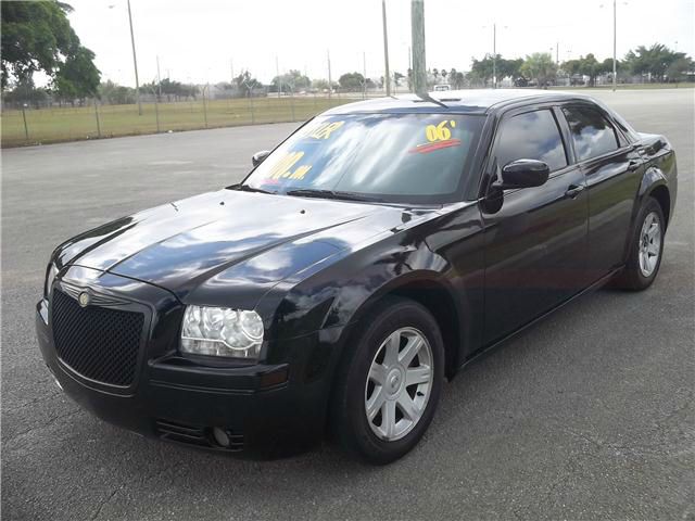 Chrysler 300 2006 photo 1