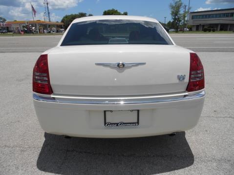 Chrysler 300 2006 photo 2