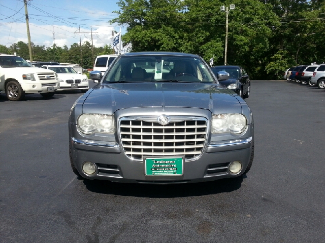 Chrysler 300 2006 photo 3