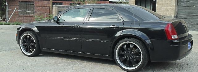 Chrysler 300 Unknown Sedan