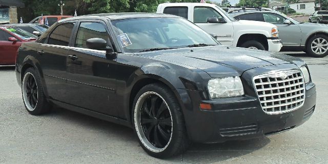 Chrysler 300 2006 photo 2