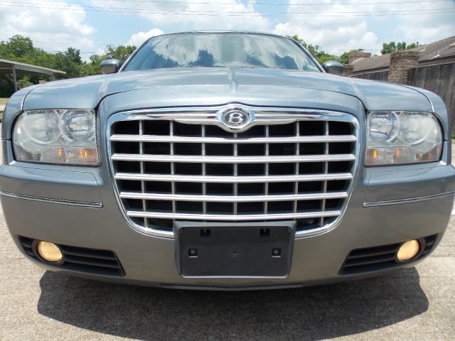 Chrysler 300 2006 photo 11