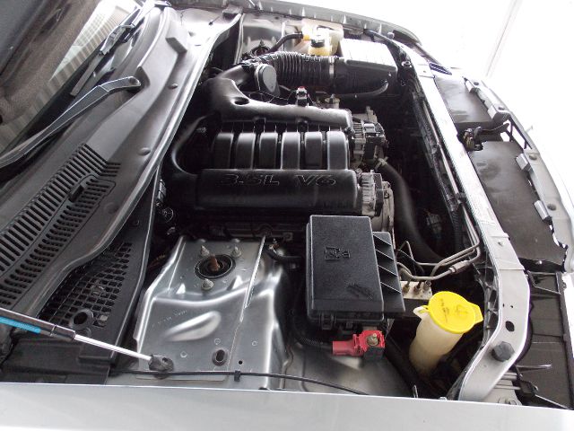 Chrysler 300 2006 photo 19