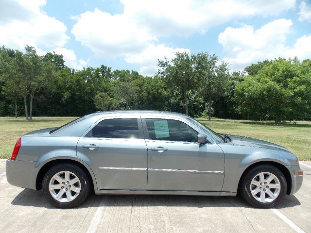 Chrysler 300 2006 photo 48