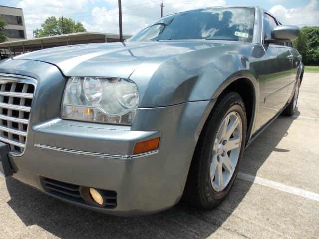 Chrysler 300 2006 photo 51