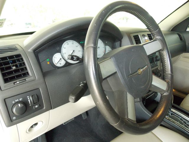 Chrysler 300 2006 photo 67