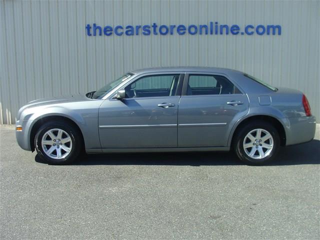 Chrysler 300 2006 photo 27