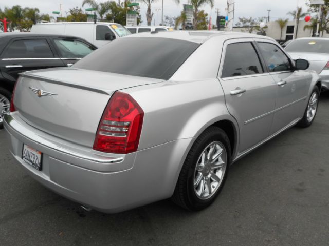 Chrysler 300 Unknown Sedan