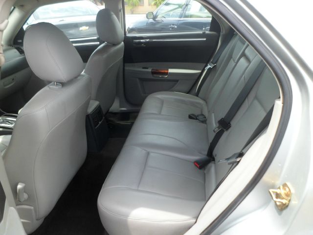 Chrysler 300 2006 photo 4