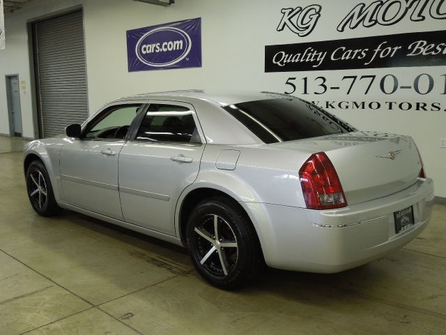 Chrysler 300 2006 photo 4