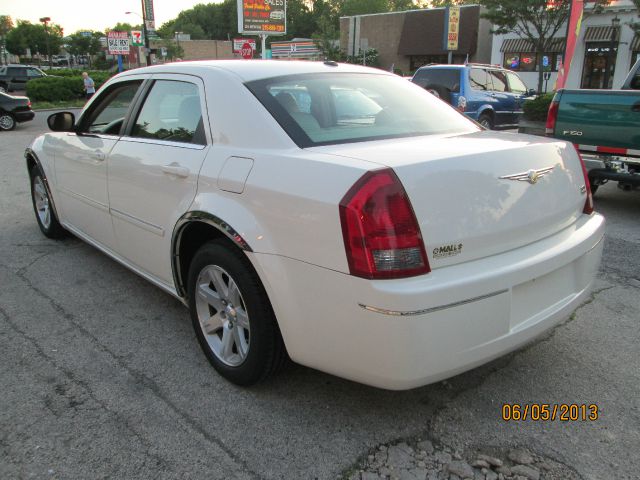 Chrysler 300 2006 photo 20