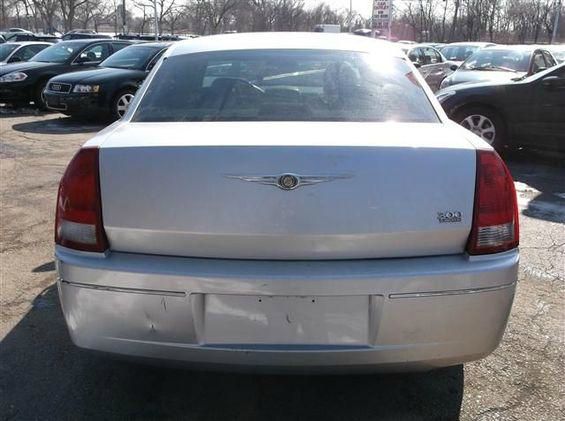 Chrysler 300 2006 photo 5