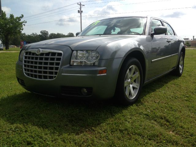 Chrysler 300 2007 photo 18