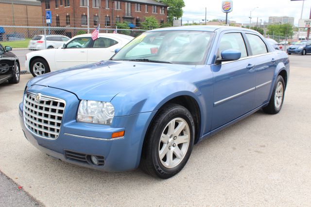 Chrysler 300 2007 photo 9