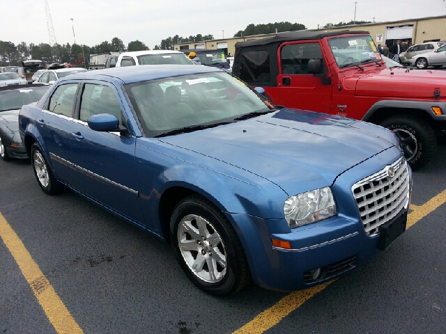 Chrysler 300 2007 photo 2