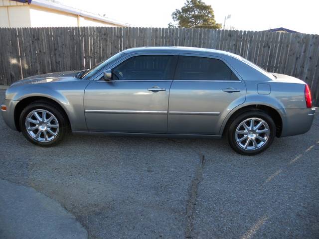 Chrysler 300 2007 photo 2