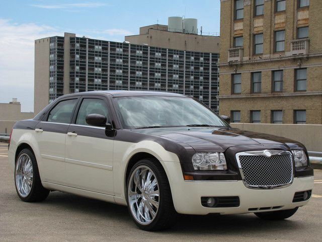 Chrysler 300 2007 photo 1