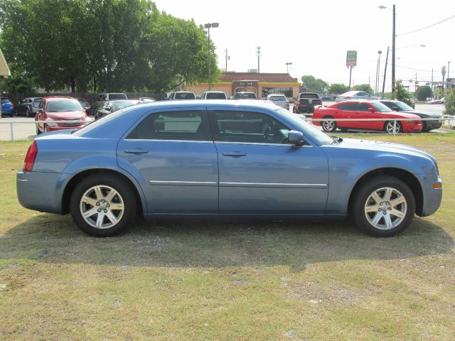 Chrysler 300 2007 photo 3